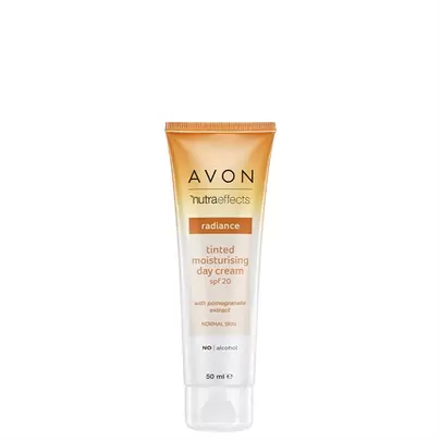 AVON nutra effects RADIANCE Getönte Feuchtigkeitscreme LSF 20 für 6,49€ in AVON