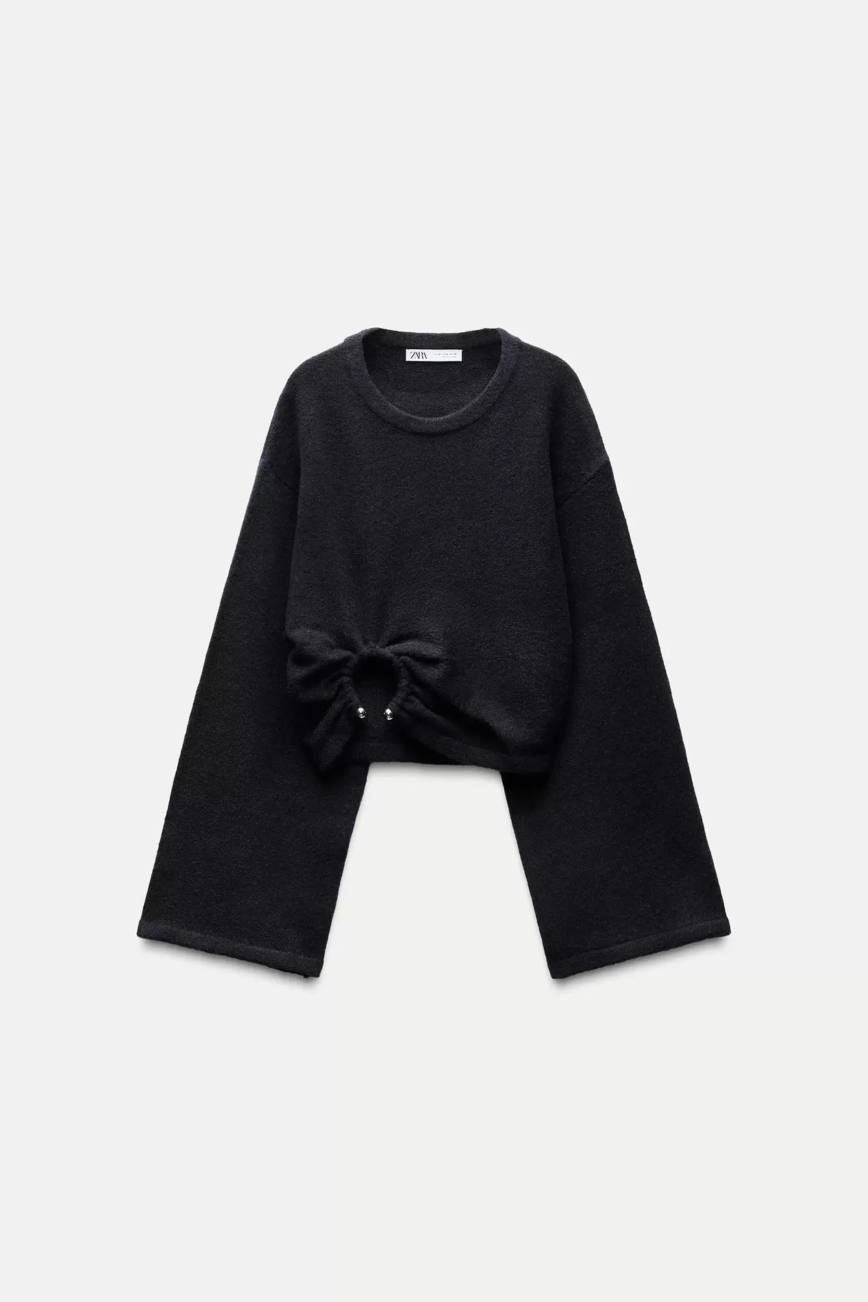 STRICKPULLOVER MIT METALL-APPLIKATION für 39,95€ in Zara