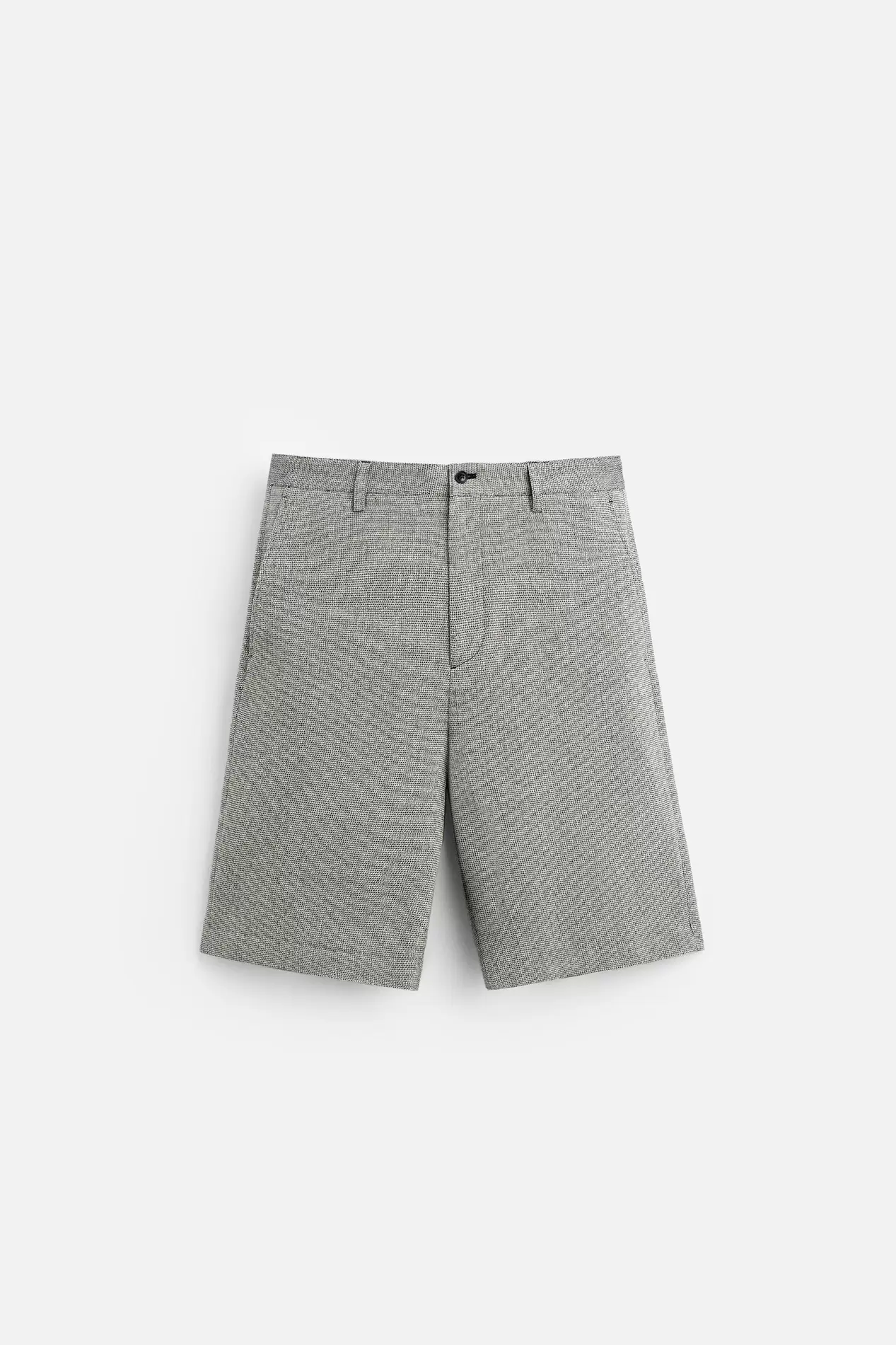 BERMUDASHORTS MIT STRUKTURMUSTER für 9,99€ in Zara