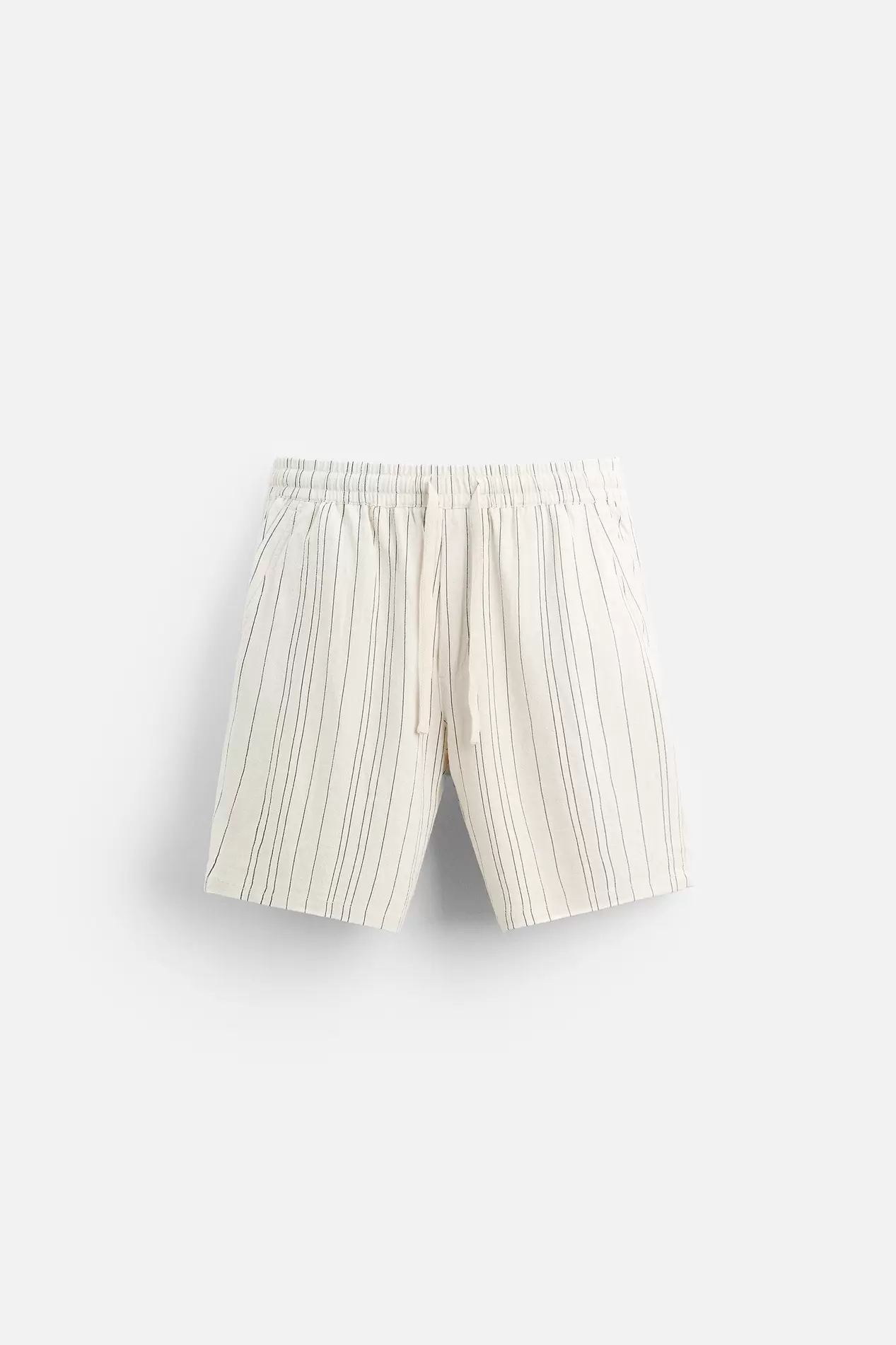 BERMUDASHORTS AUS LEINEN-VISKOSEMISCHUNG für 9,99€ in Zara