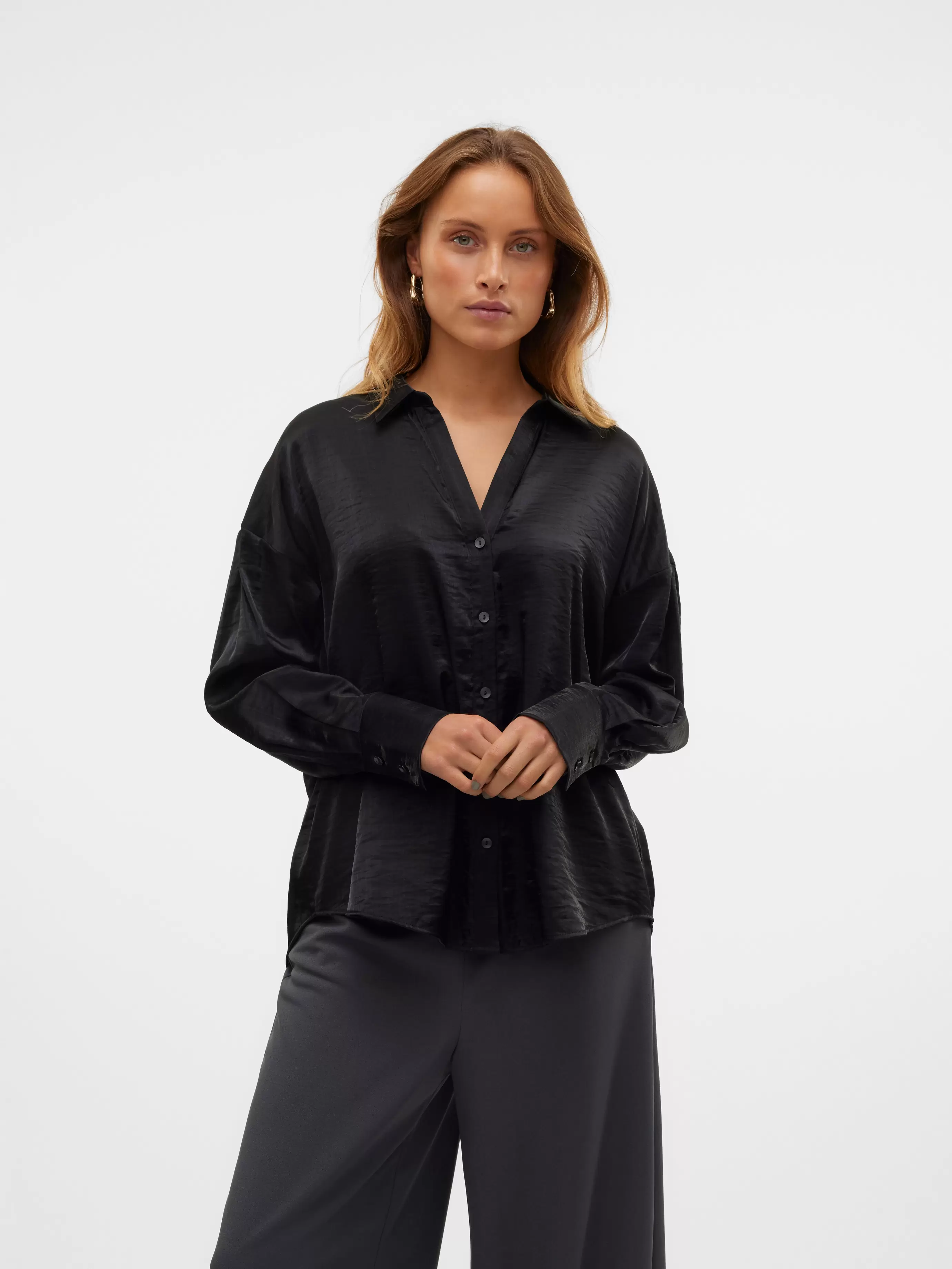 VMQUEENY Hemd für 39,99€ in Vero Moda