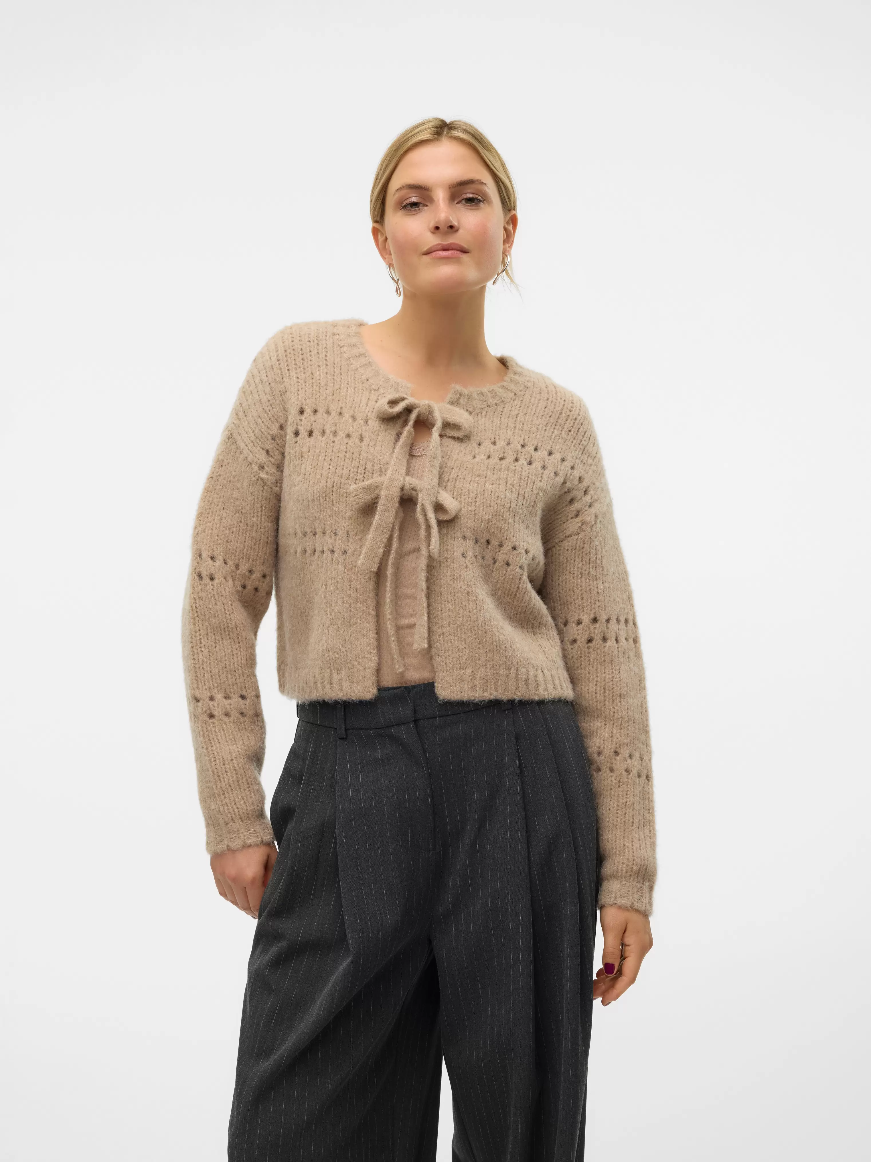 VMADELINA Strickjacke für 49,99€ in Vero Moda