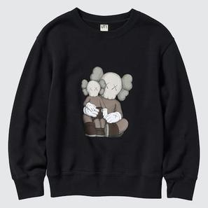 Kinder KAWS x UT Bedrucktes Sweatshirt für 14,9€ in Uniqlo