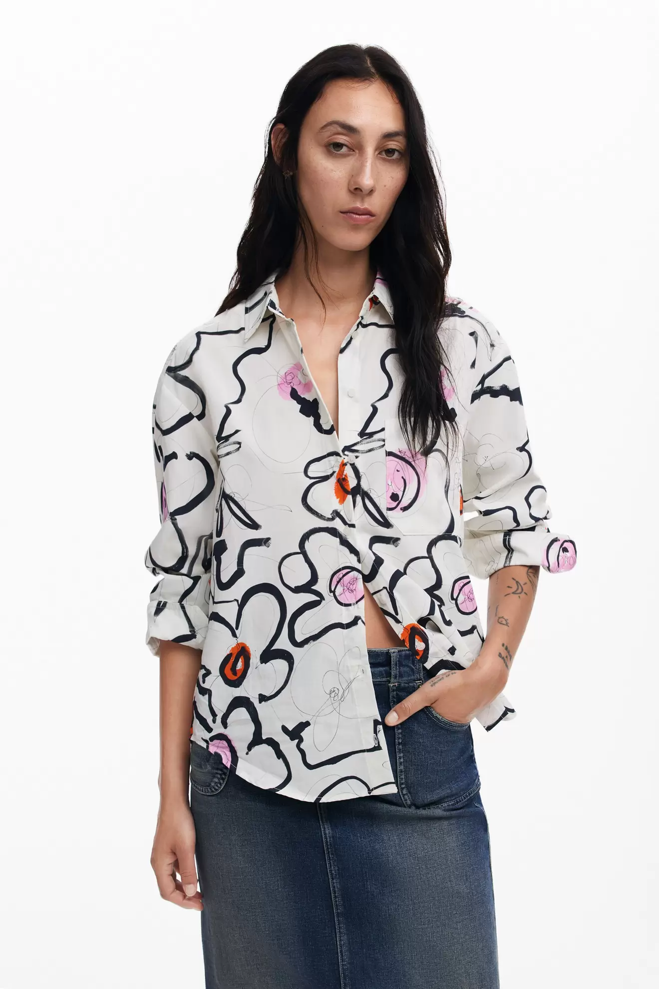 Leichtes Hemd mit Blumenmuster für 55,96€ in Desigual