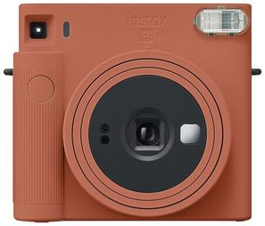 FUJIFILM instax SQUARE SQ1 Sofortbildkamera, Terracotta Orange (Automatische Belichtung, Selfie-Modus, Einfache Bedienung) für 110€ in Expert