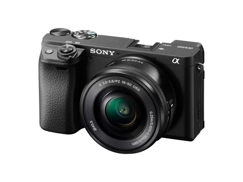 SONY Alpha 6400 Kit (ILCE-6400L) Systemkamera mit Objektiv 16-50 mm, 7,6 cm Display Touchscreen, WLAN für 799,99€ in Saturn