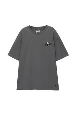 T-Shirt STWD Stickerei für 15,99€ in Pull & Bear