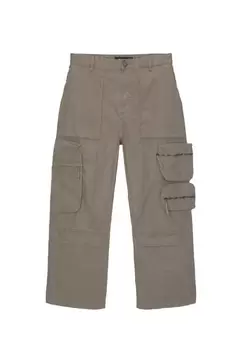 Cargohose mit mehreren Taschen für 45,99€ in Pull & Bear