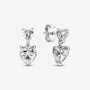 Doppelherz Funkelnde Ohrringe für 69€ in Pandora