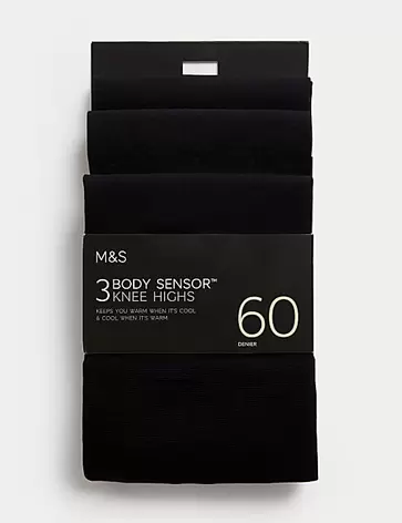 3er-Pack matte Body Sensor™-Kniestrümpfe (60 den) für 12€ in Marks & Spencer