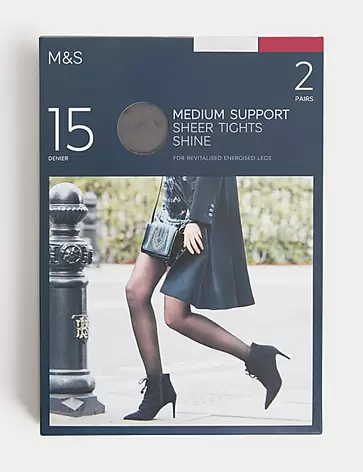 2er-Pack transparente Strumpfhosen mit mittlerem Stützeffekt (15 den) für 15€ in Marks & Spencer