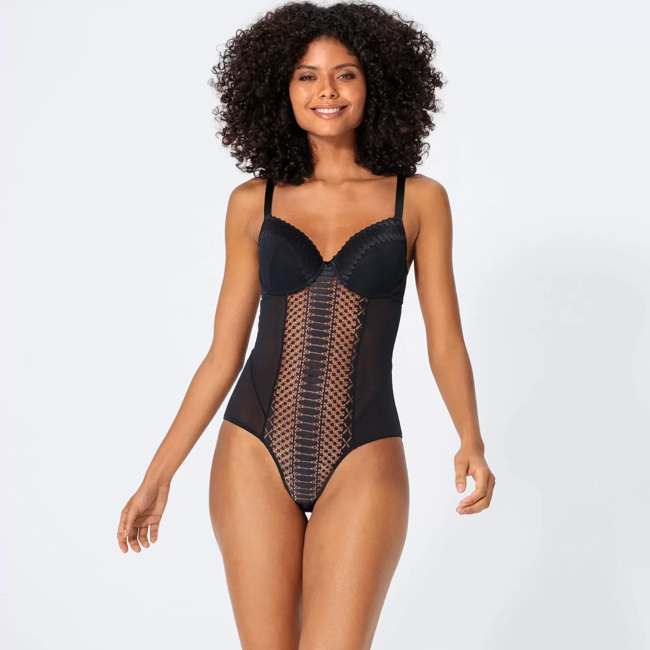 Damen-Body mit Spitzendetails für 5,99€ in NKD