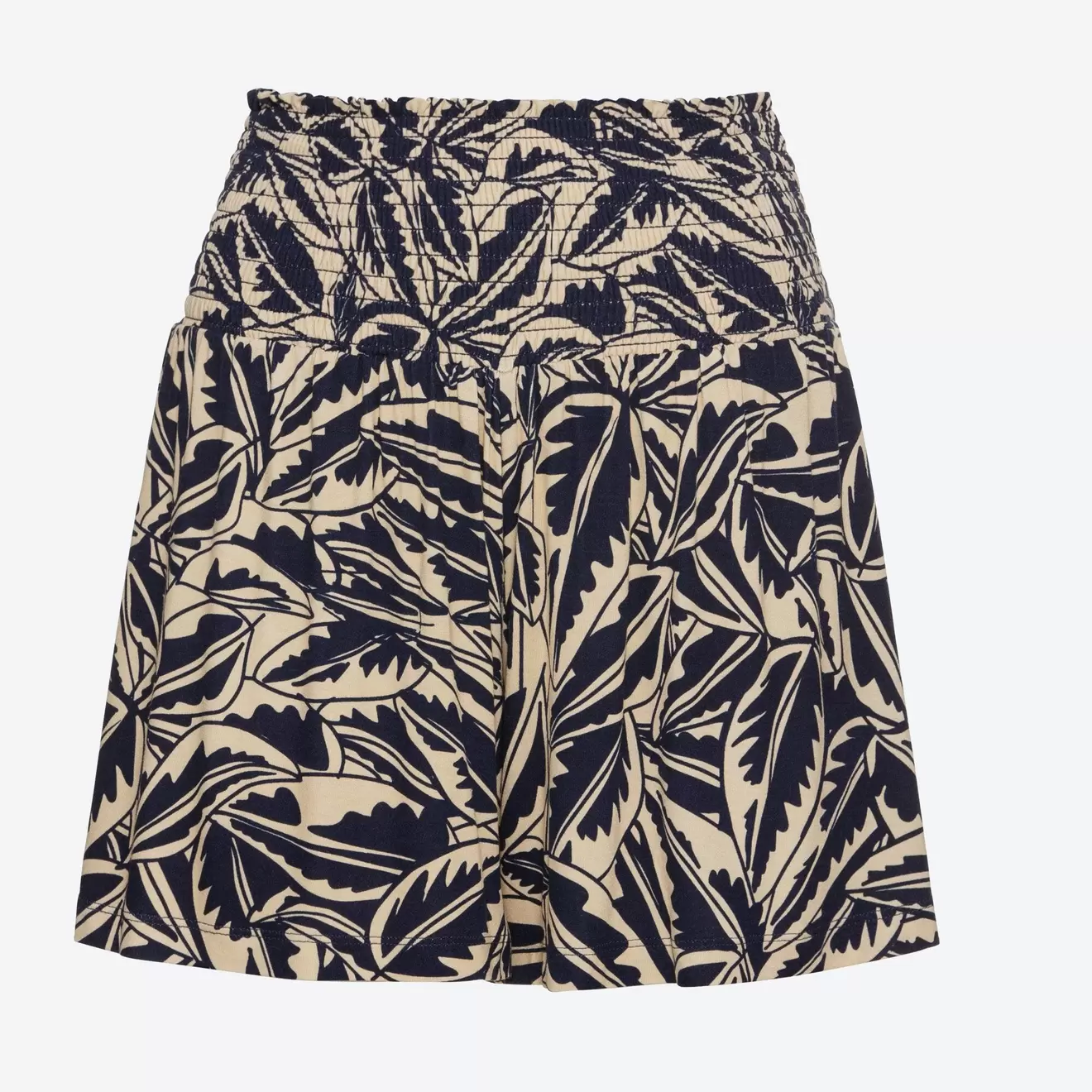 Damen-Shorts mit gesmoktem Bund für 3,99€ in NKD