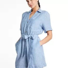 Jumpsuit mit Gürtel für 4,99€ in New Yorker