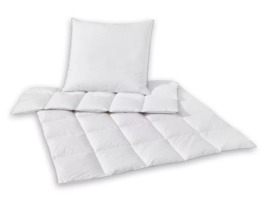 Sleepsy Daunen Set Kissen und Decke für 69,99€ in Matratzen Concord