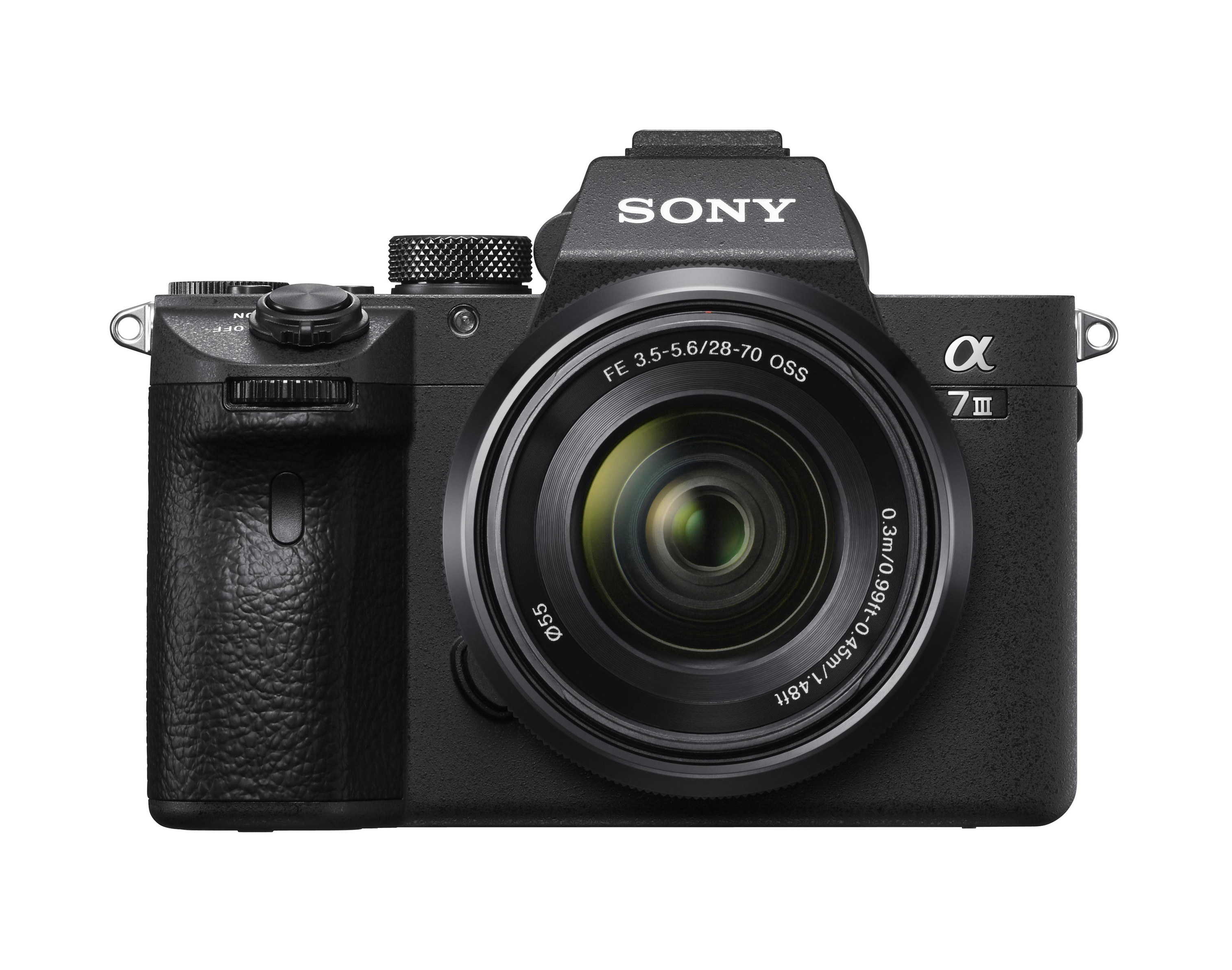 SONY Alpha 7 M3 KIT (ILCE-7M3K) + Tasche + Speicherkarte Systemkamera mit Objektiv 28-70 mm, 7,6 cm Display Touchscreen, WLAN für 1829€ in Media Markt