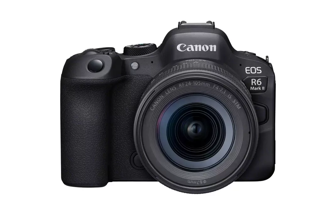 CANON EOS R6 Mark II Kit Spiegellose Systemkamera, 7,5 cm Display Touchscreen, WLAN für 2999€ in Media Markt