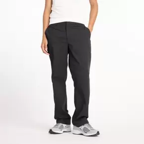 Athletics Standard Pant 30"
 
 
 Herren Hosen & Leggings für 80€ in New Balance