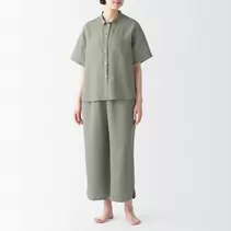 Kurzärmeliger Pyjama aus Lyocell‐Leinen‐Mischung für 41,5€ in Muji